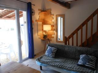 VILLA 2 PCES MEZ 33m2 ET TERRASSE 17m2 REF 4026 - Le Castellas - 6