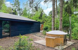 Nice Home In Rheezerveen With Sauna - Rheezerveen - 9