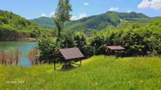 PENSIUNEA IZVORUL BUCURIEI - 7