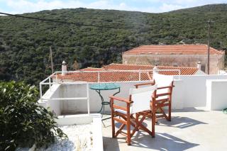 Traditional house in Mitata next to the canyon! - 8