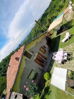 Casa in campagna nelle Langhe - Belvedere Langhe - 9