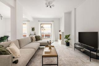 Homely 3BR Getaway in Marousi by UPSTREET - Atene - 0