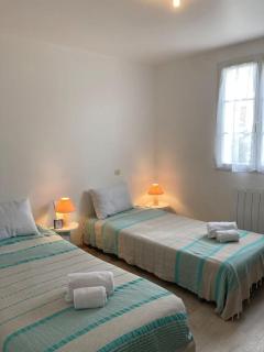 Maison calme avec garage et jardin clos avec ménage inclus - 3
