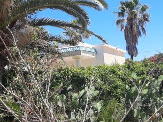 Villa à Chott-Meriem, Sousse, 400 m de la plage - Sousse - 1