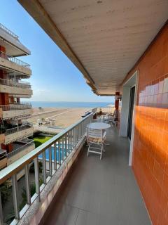 Apartamento en primera línea de mar - Roda de Bará - 7