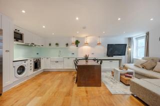 Stunning duplex apartment in Central London - London - 2