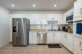 Ocean Reserve Condominium - Miami Beach - 6
