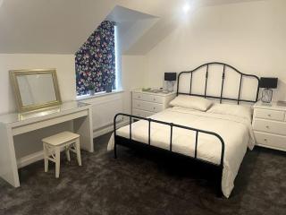 Ile - Aldershot - 6