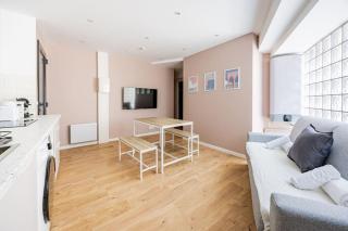 Charme Parisien 6 Personnes, 2 chambres, 19ème - París - 5
