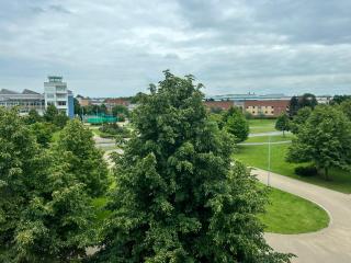 This weekend! Two double rooms with parking in quiet well-kept flat - Hatfield - 4