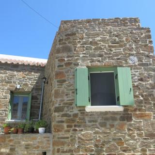 Galatas Village Suites - the Stone House - 8