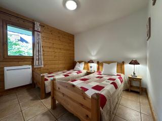 Appartement de Standing en Centre-Ville, Calme et Confort à Samoëns - FR-1-624-31 - Samoëns - 2
