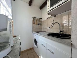 Studio mezzanine avec terrasse, 4 couchages, proximité commerces et plage, parking privé - FR-1-229-840 - Gruissan - 6