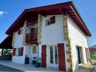 Maison de charme à Bardos, 6 pers, jardin, terrasse couverte, à 15 min de Bayonne - FR-1-495-138 - Bardos - 0