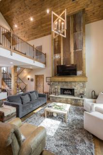 Smoky Mountain High By Stony Brook Cabins - Gatlinburg - 3