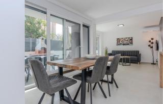 3 Bedroom Awesome Home In Vrsi - Vrsi - 7