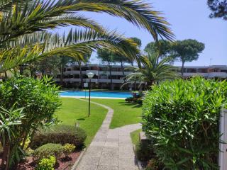 Monolocale con piscina e terrazzo - 8