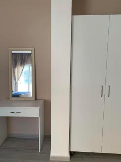Meri Hause - Vlorë - 7