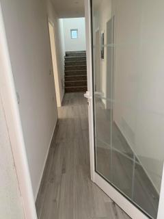 Meri Hause - Vlorë - 2