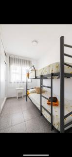 Beach Apartment in Calafell - Calafell - 4