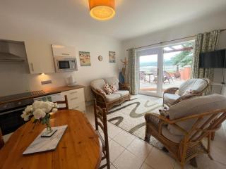 Sheko Annex - Towyn - 6