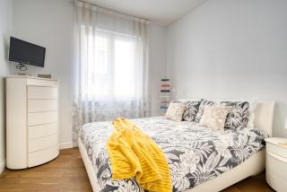 Case Ospitali - White Flat, spazioso bilocale di design in zona De Angeli, nuovo, elegante e accessoriato - 7
