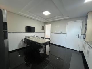 Alto Padrão vista lateral mar Jacuzzi privativa e piscina no condomínio - 1