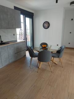 Opus Deluxe- SELF CHECK-IN, CLOSE TO OPUS ARENA - Osijek - 5