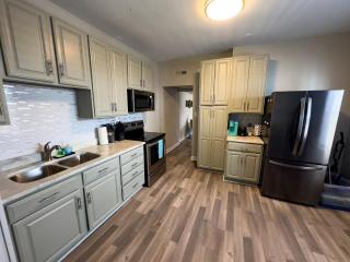 Portsmouth 2BR 1BA Getaway - Portsmouth - 6
