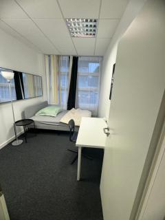 Wohnung mit 9 Schlafzimmern und 1 Wohnzimmer - Ottobrunn - 7