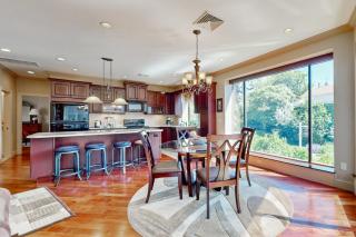 Gloucester Harbor Hideaway - 3