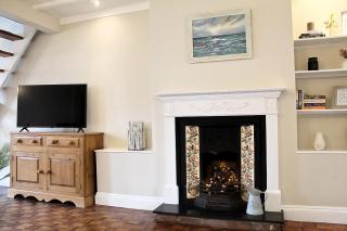 Cosy Cottage in Mersea - Walking distance to beach and town - 1