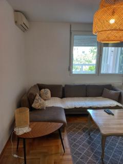 Blue Danube 2 Free public parking - 8