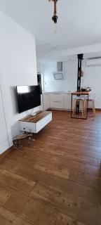 piso centrico en avenida principal - 7