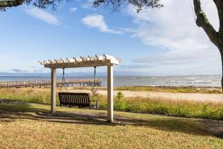 Dreamy HHI Retreat with Pool, Gym - Hilton Head Island - 2