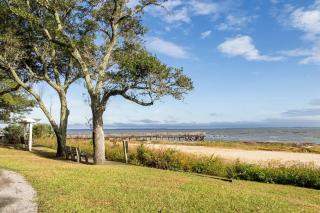 Dreamy HHI Retreat with Pool, Gym - Hilton Head Island - 1