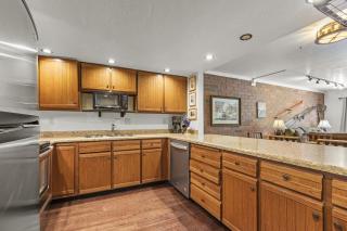 PARK STATION 121 condo - 2