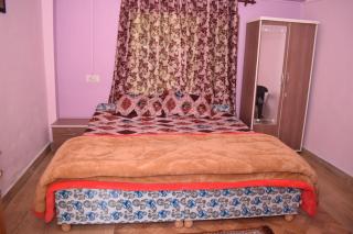 Pine Wood Homestay - 3
