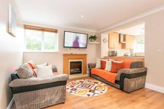 Pass the Keys Spacious 3 bedroom Greater London Free Parking - Edgware - 2