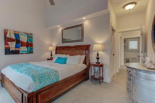 Fish Tales by Seabrook Hospitality - Pacific Beach - 5