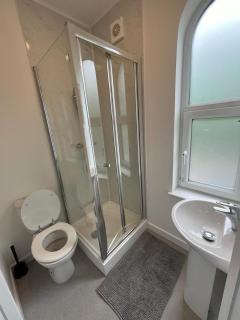 Lake View House - Long Eaton - 4