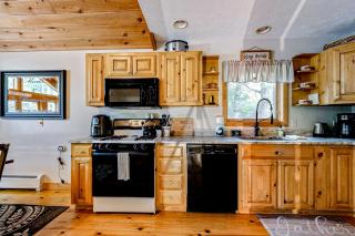 Sunday River Sunny Chalet - Bethel - 2
