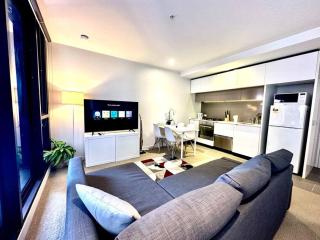 Melbourne Central 1BR Luxe Hideaway - 3