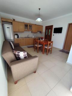 Garden Home - 8