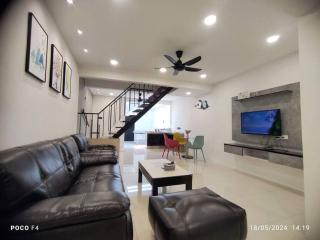 MM Homestay, 5pax Central Town in Air Putih - Kuantan - 9