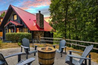 Bearless Whisper, a Beautiful Romantic Cabin Located Under a Mile from Soaky Mountain Water Park!! - 4
