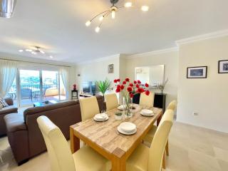Exclusive Golf and Beach Escape - La Cala de Mijas - 8
