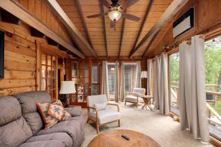 Hot Tub, Firepit, Grill, Wifi near Golf & Hiking - 7
