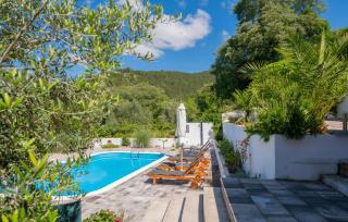 Lovely Home In Donji Prolozac - 1