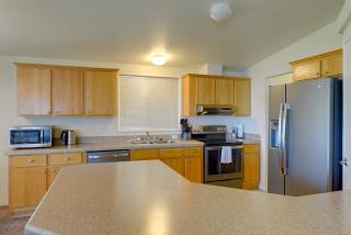 Smith River Home with Boat Launch and Ocean Views - 2